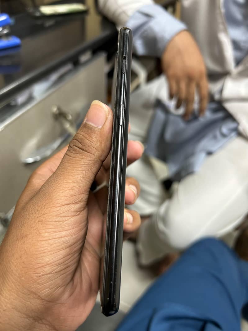 One Plus 6t 3