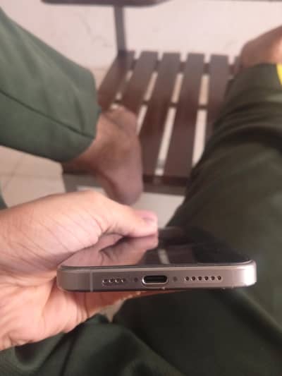Apple iPhone 15 Pro