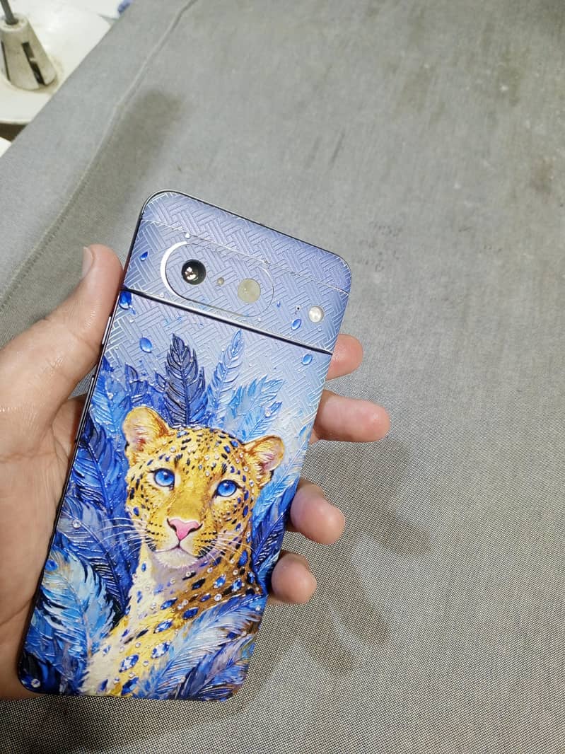 google pixel 8 4