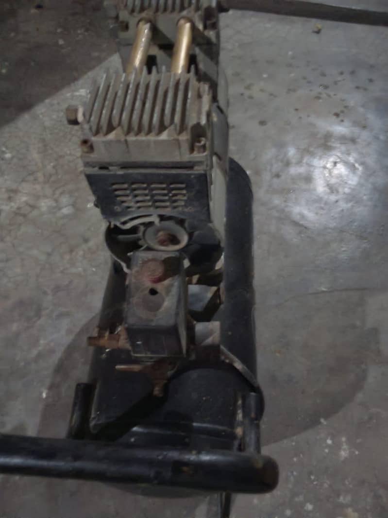 Air compressor 2