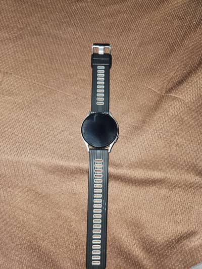 Title: Samsung Galaxy Watch 5 40mm (SM-R900) -  10/9