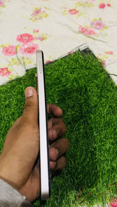 Redmi A5 64gb 10/9 with box