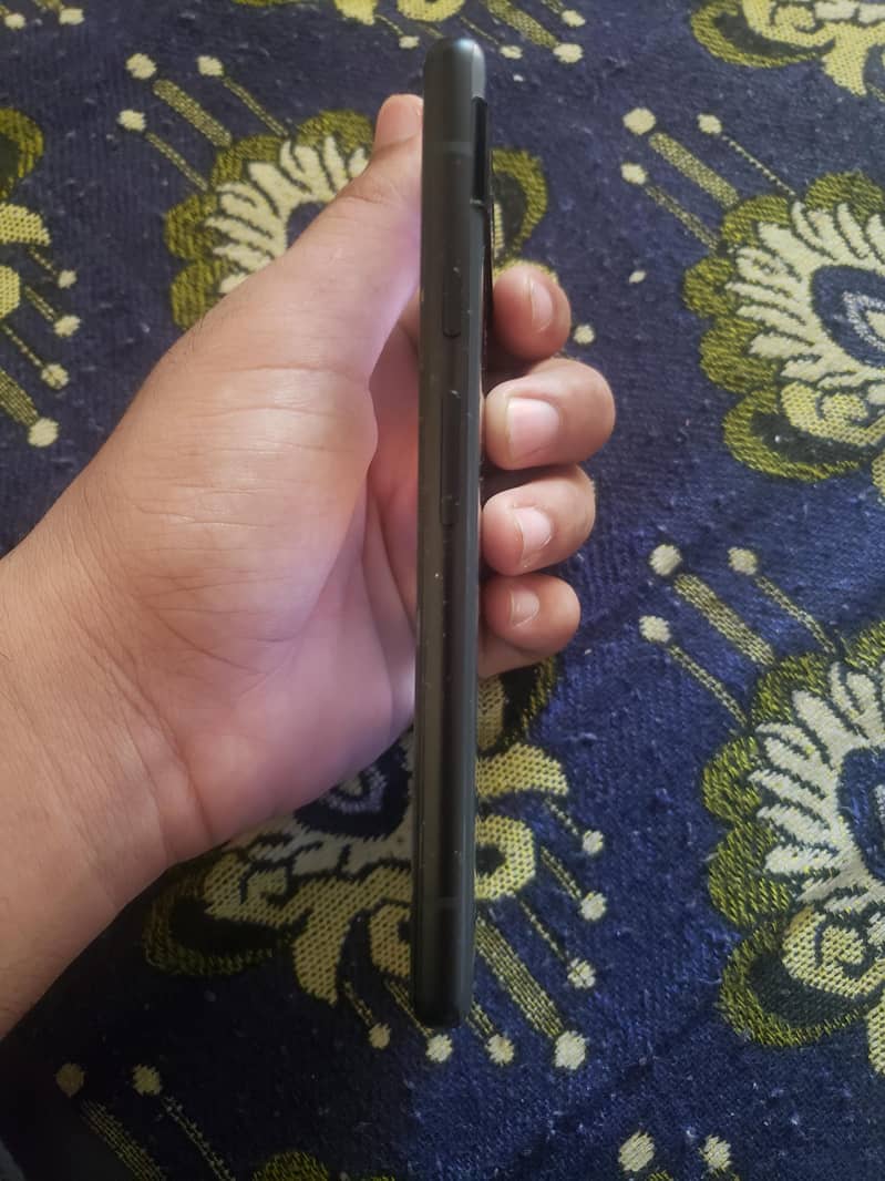 Google Pixel 6a 1