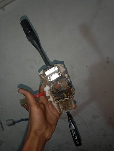 Suzuki pick light assembly