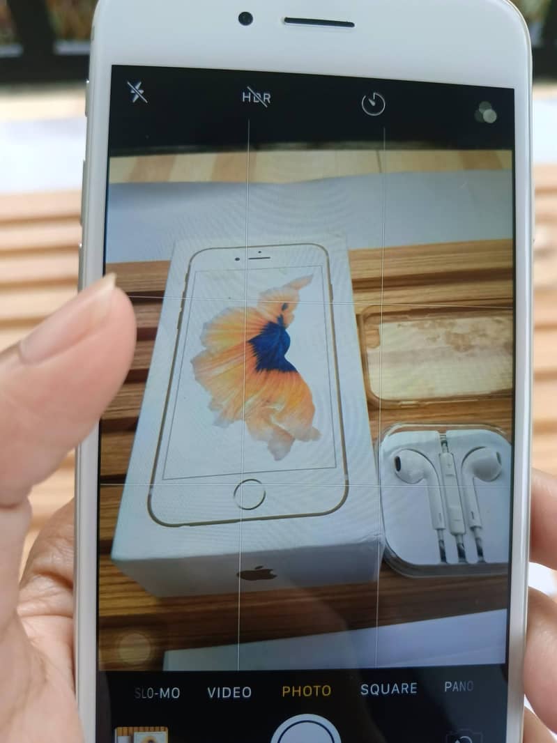 Apple iPhone 6S Plus 2