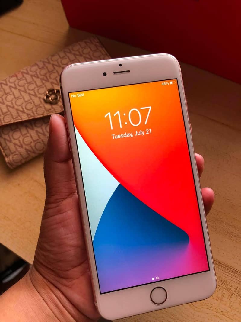 Apple iPhone 6S Plus 5