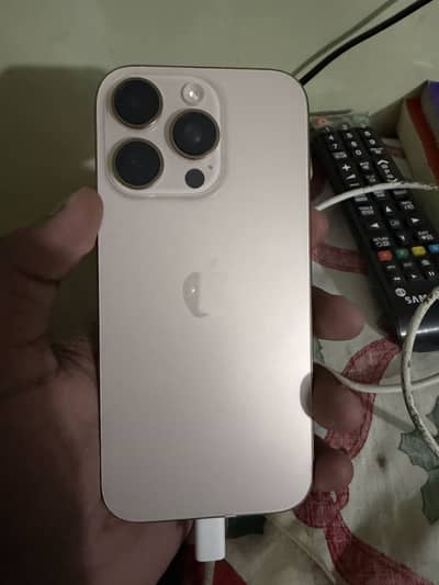 Apple iPhone 16 Pro Factory Unlocked