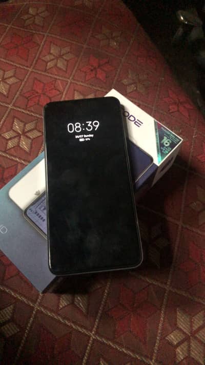 Dcode Bold 3 Pro in display finger print