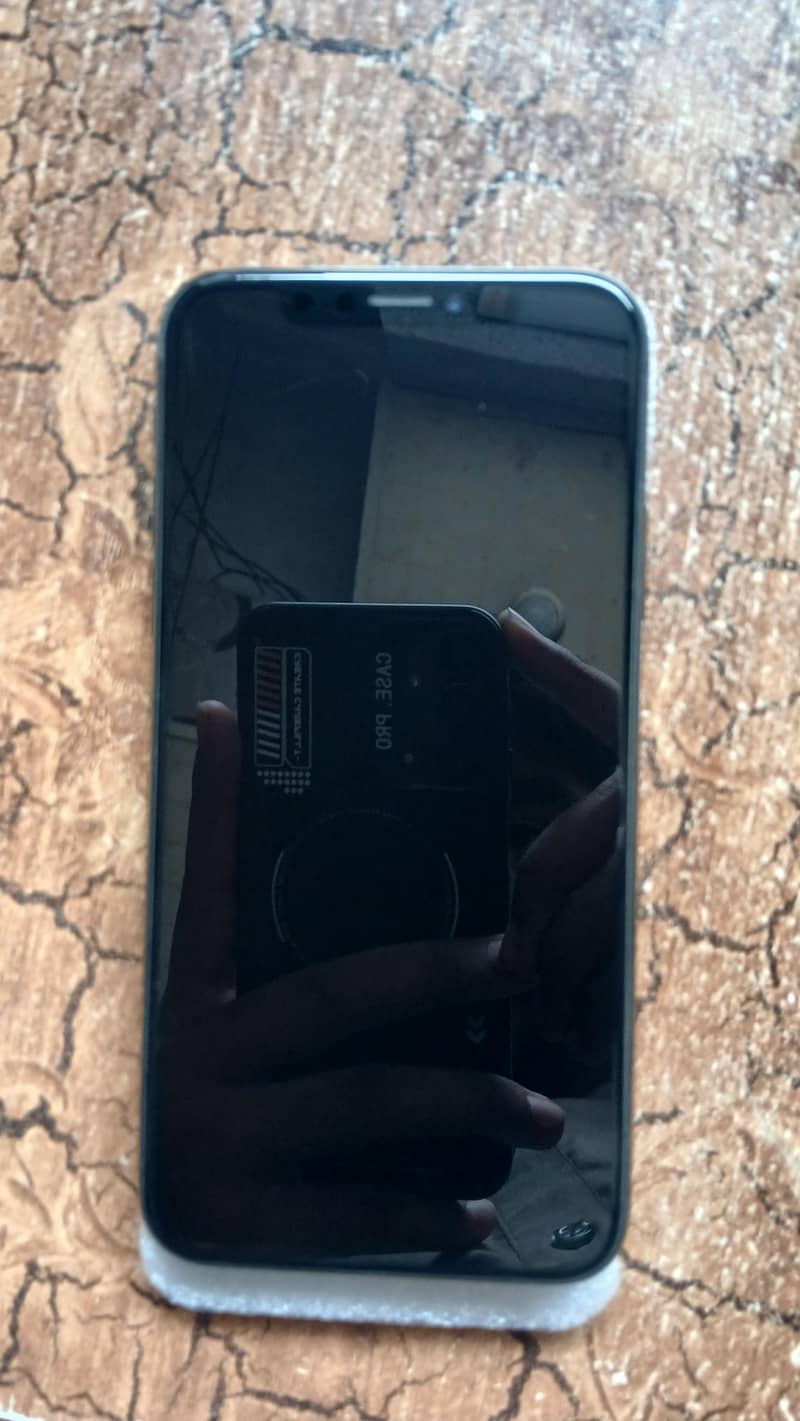 Apple iPhone X 3