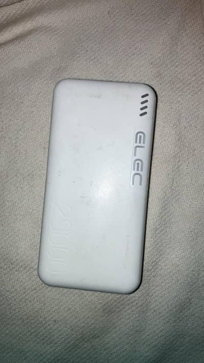elac power Bank