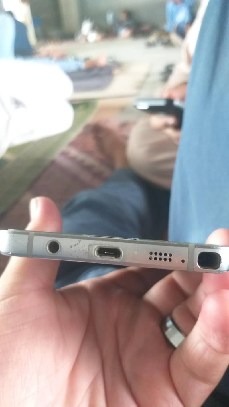 Samsung Mobile Note5 1