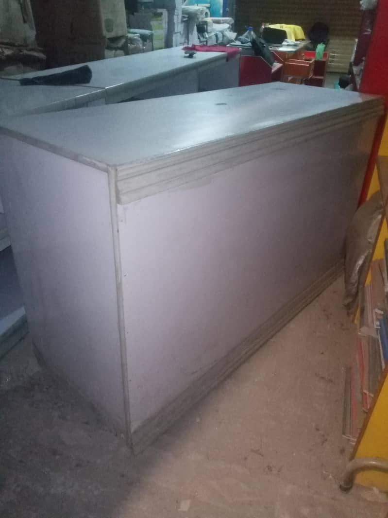 Try Room کاونٹر ٹیبل -  ٹرائی روم ۔ ریک اور کاؤنٹر برائے فروخ 15