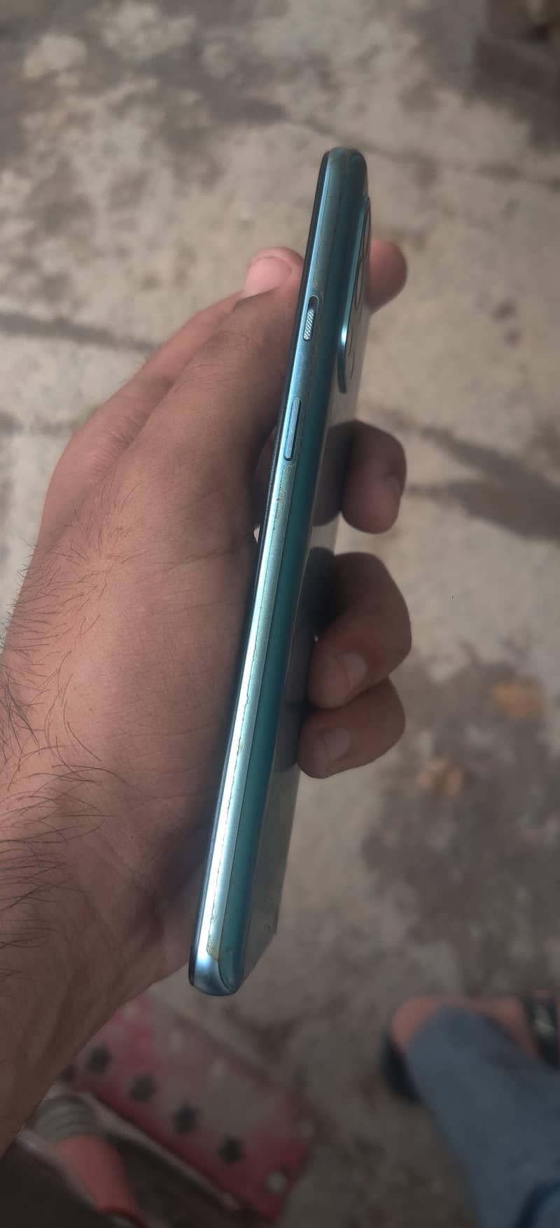 One Plus 9r 3