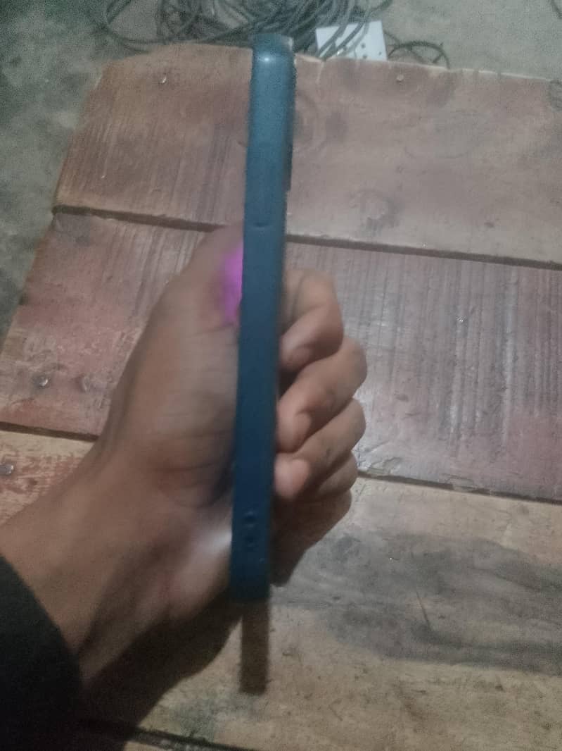 Apple iPhone 11 6
