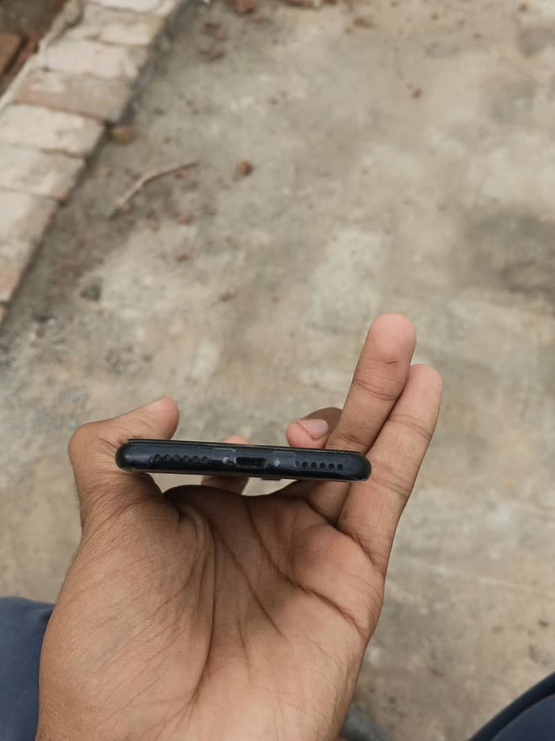 Apple iPhone SE 2