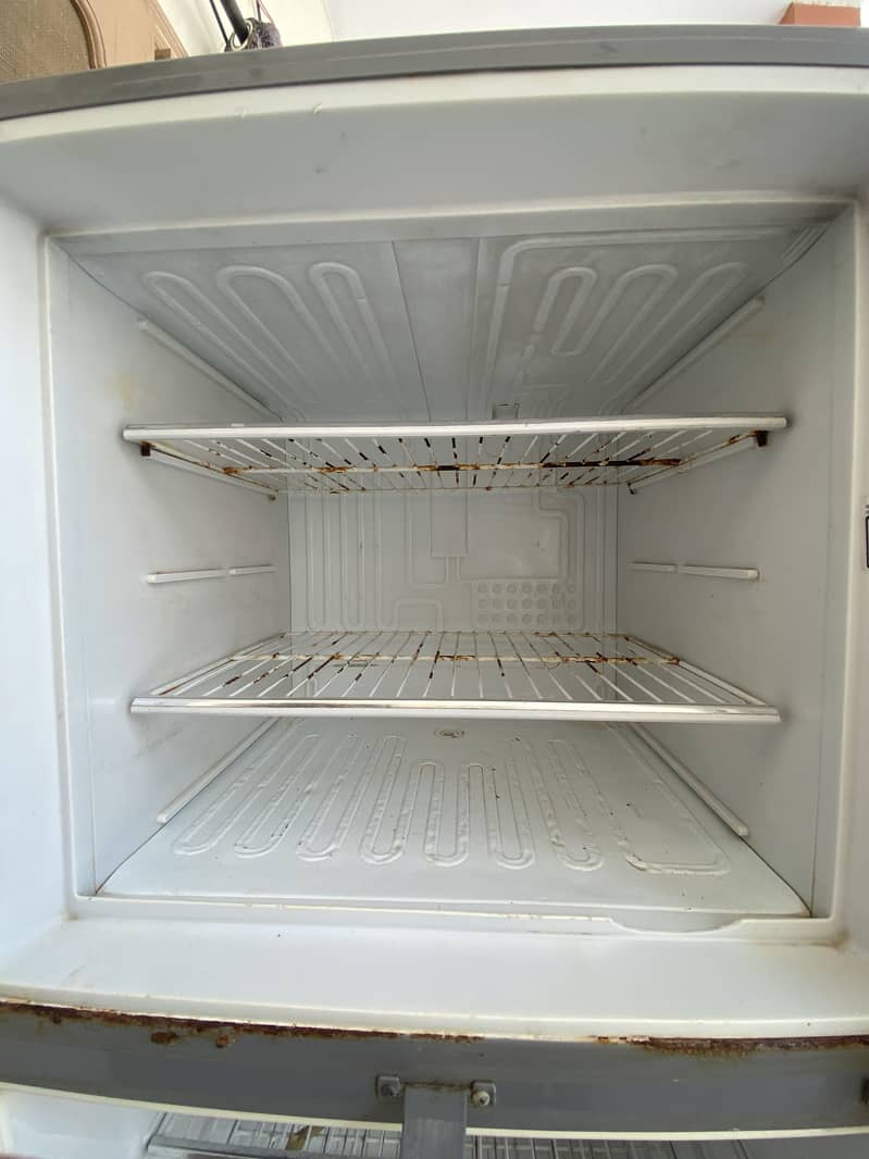 Refrigerator 3