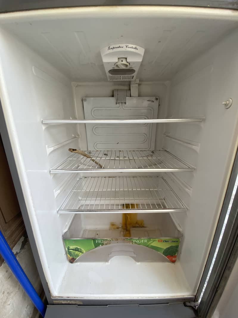 Refrigerator 5