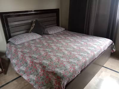 Triple Door Cupboards - 6*6 Bed with Mattress