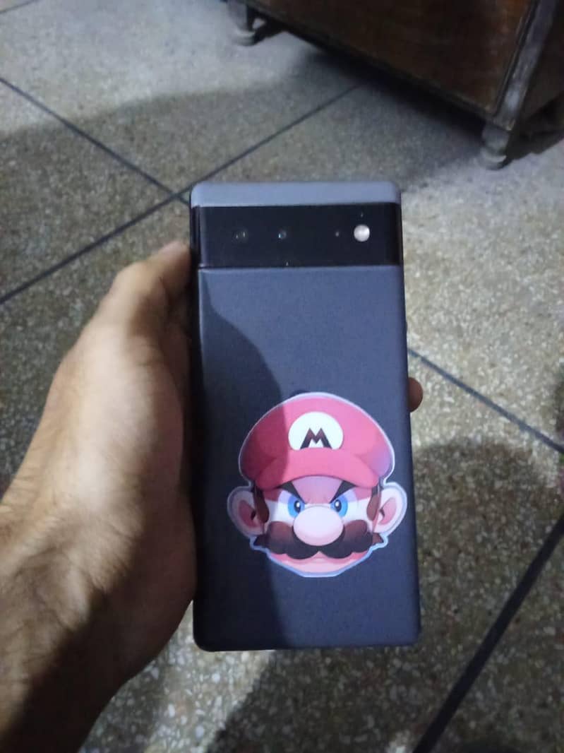 Google Pixel 6 4