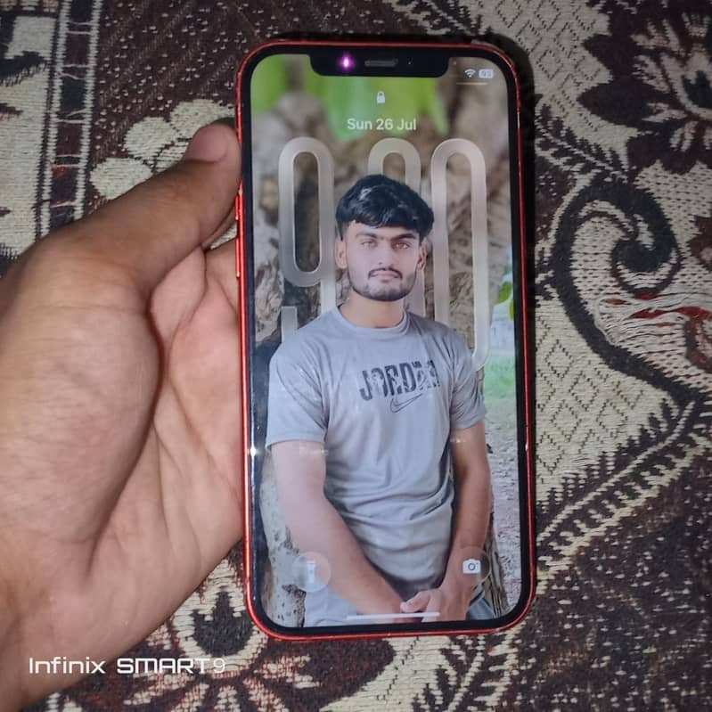 Apple iPhone 12 3