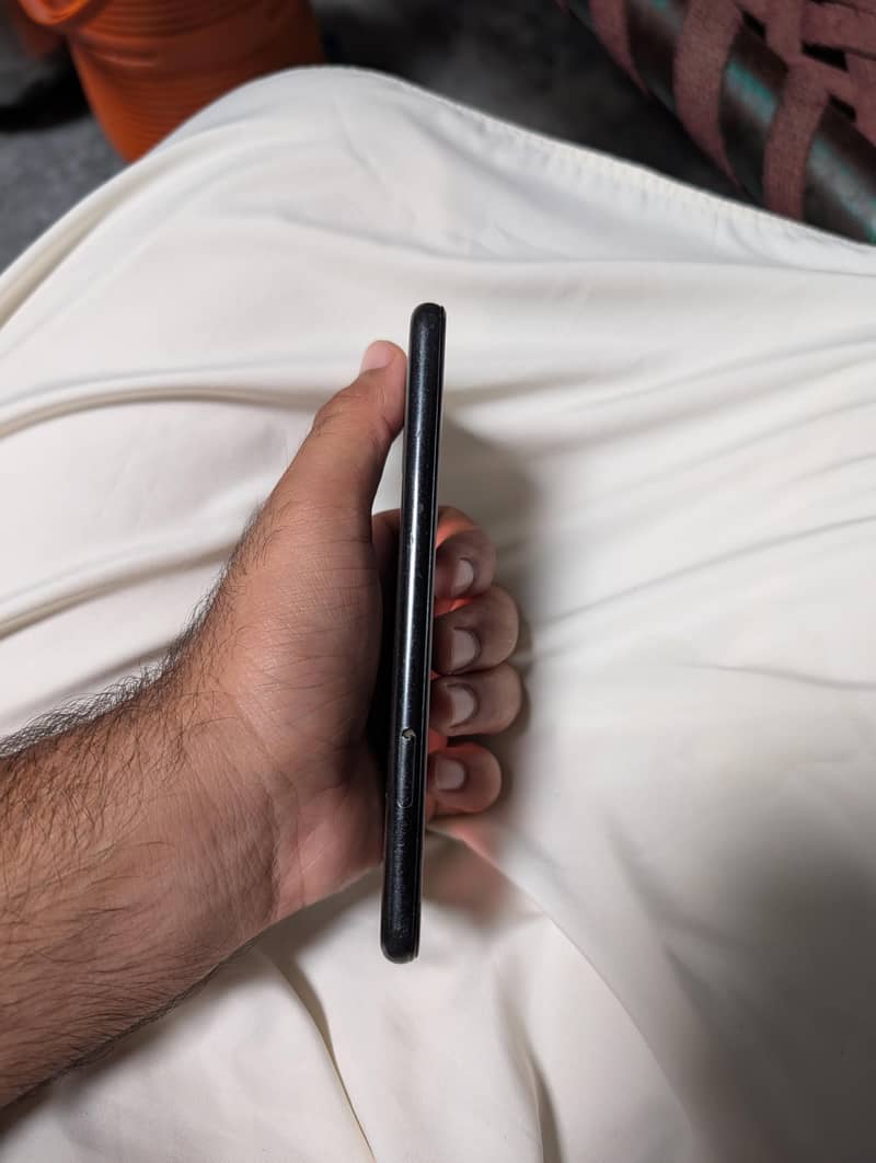 Google Pixel 5 3