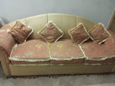 7 setar sofa set condition 10/10