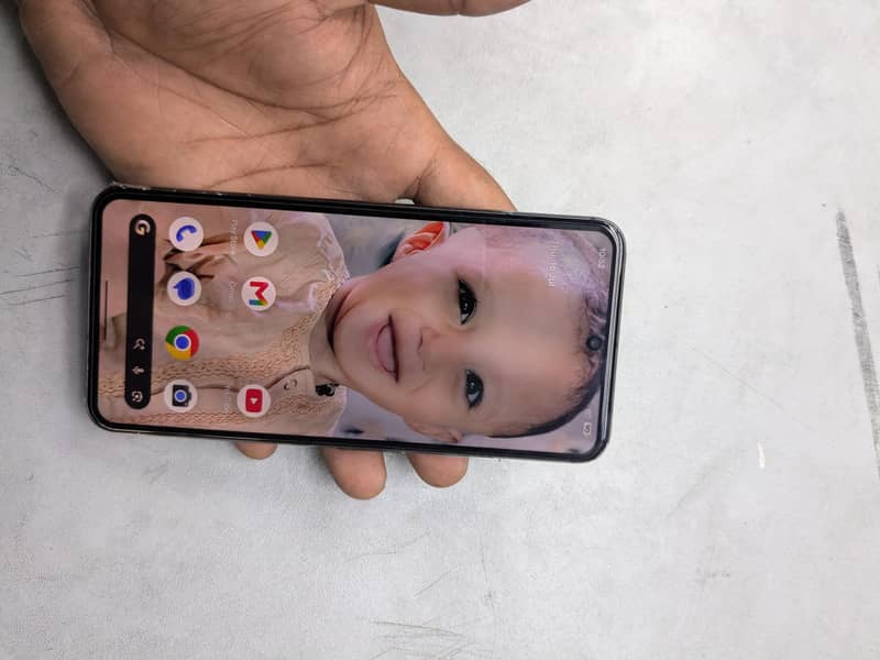 Google Pixel 8 7