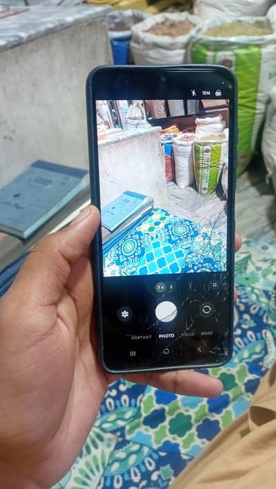 Samsung Mobile A06