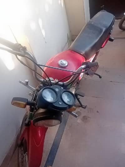 Motor bike for urgent sale