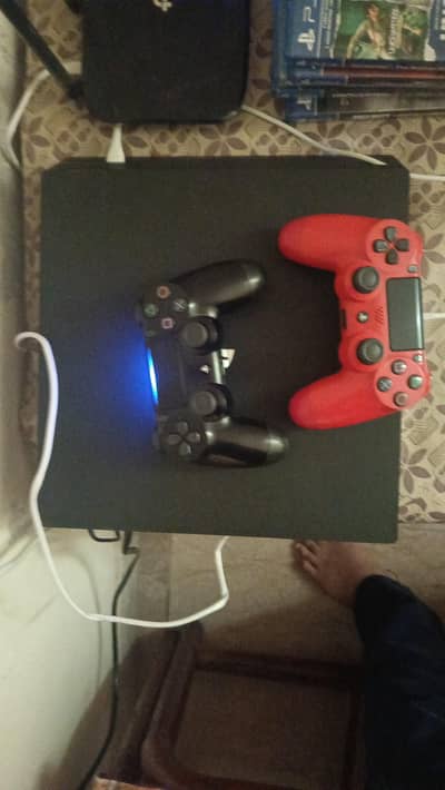 ps4 pro with two controller and 3 games in good condition