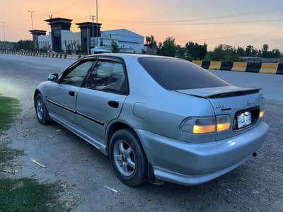 Honda Civic EXi 1995