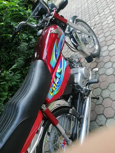 honda CD 70 for sale lush condition total genuine