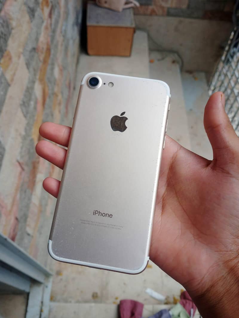 Apple iPhone 7 6