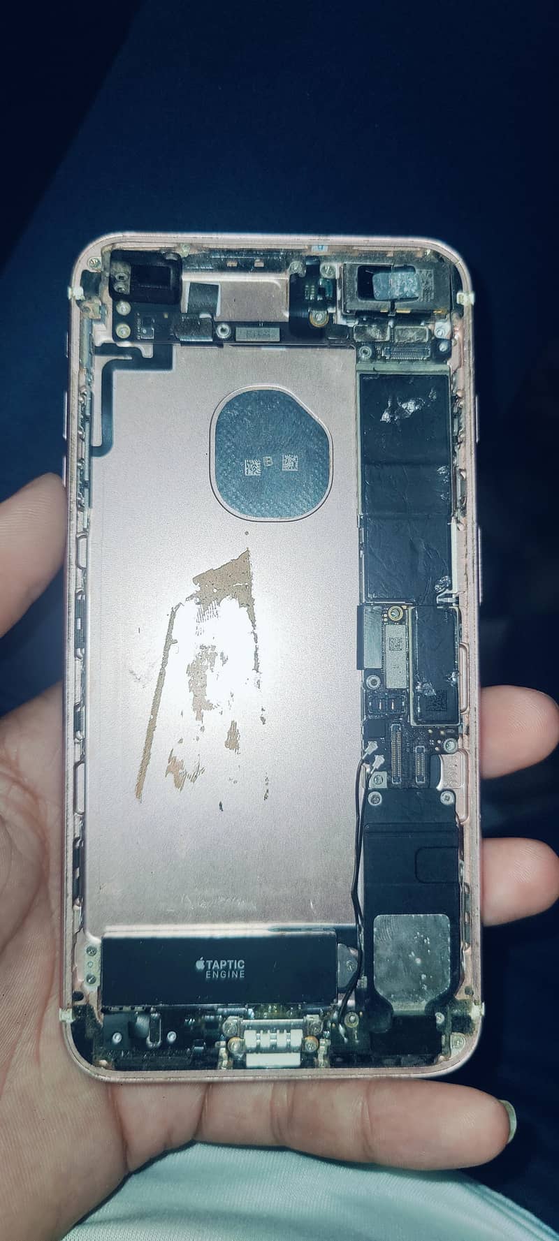 Apple iPhone 7 Plus 2