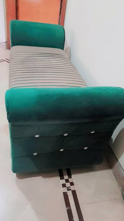sofa 2 seater