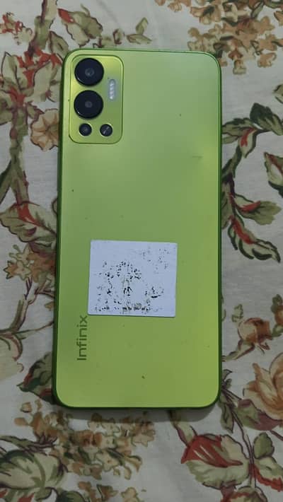 Infinix Hot 12