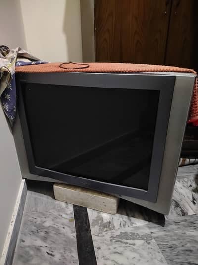  Sony Trinitron 34" (Approx)  Color TV For Sale