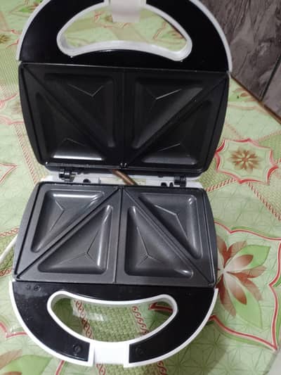urgent sale /sandwich maker