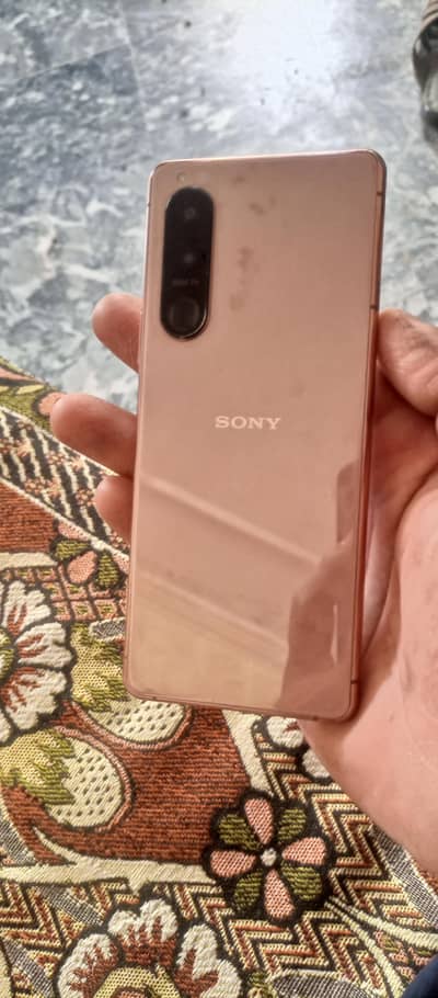 Sony 5 8 128 GB ha al ok ha g