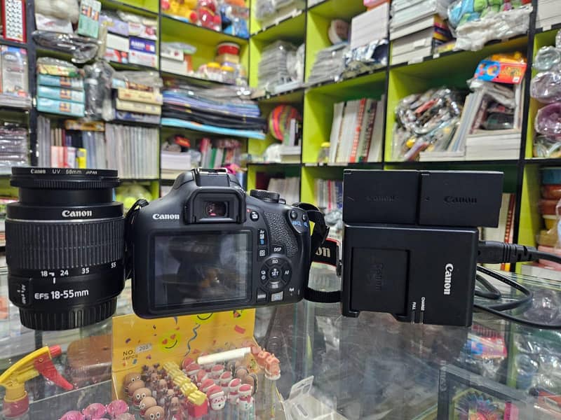 Canon 2000D EOS 1