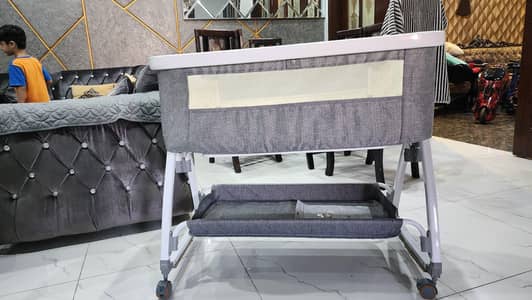 baby cot baby bed cradle almost new imported