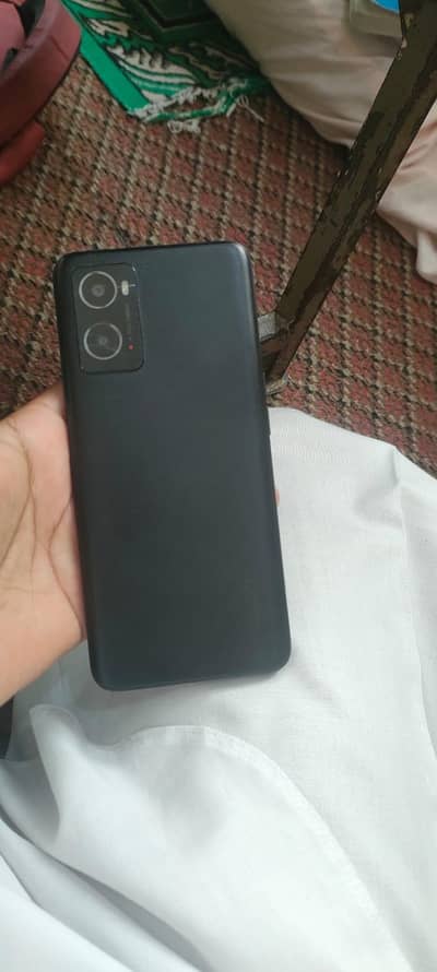 OPPO A76