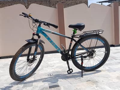 TREK Sports Bicycle – Size 29 | Excellent Condition