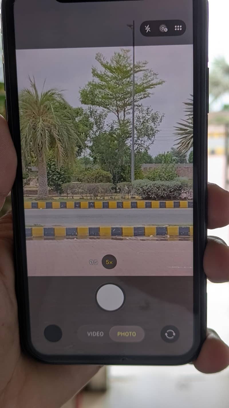 Apple iPhone 11 5