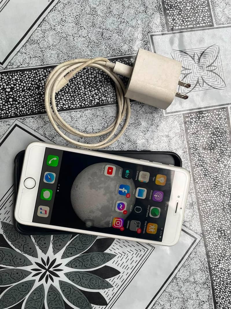 Apple iPhone 6S Plus 1