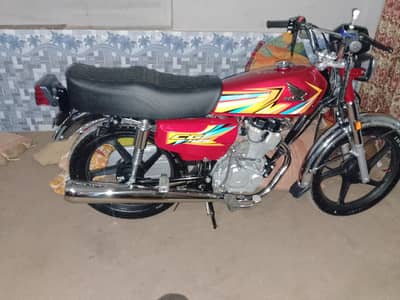 125 2026 model full fresh condition 03188384679