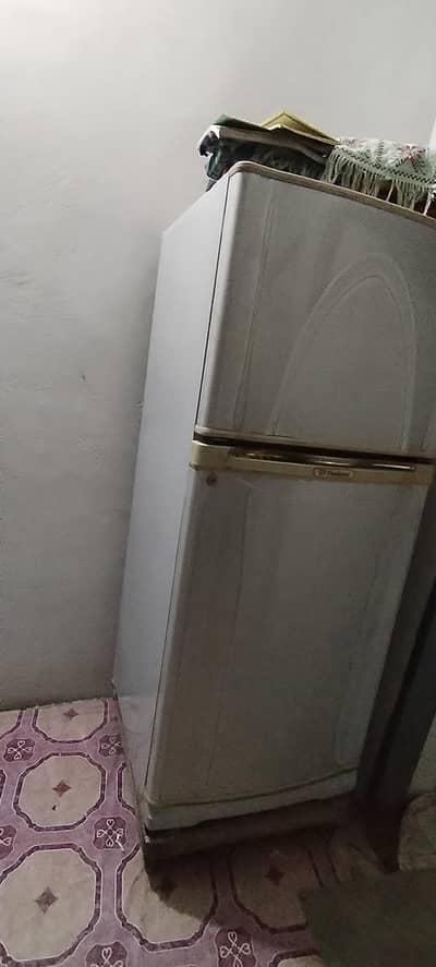 Dawlance Refrigerator for Sale – Excellent Condition