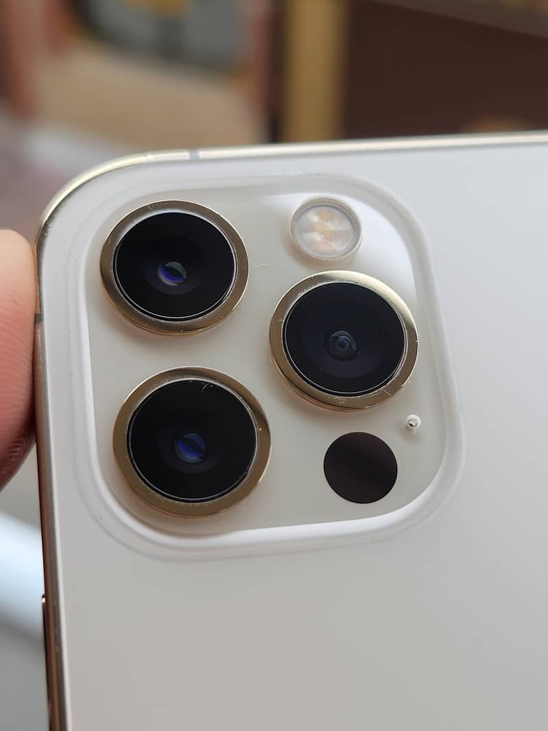 Iphone 12 pro 4