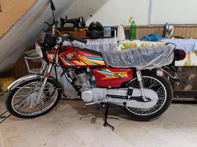 Honda 125 brand new condition
