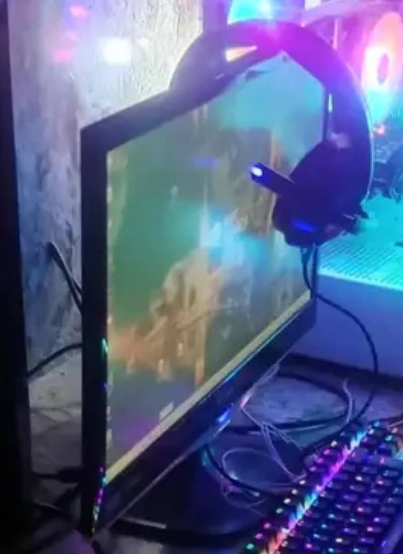 ViewSonic 21.5" led 3